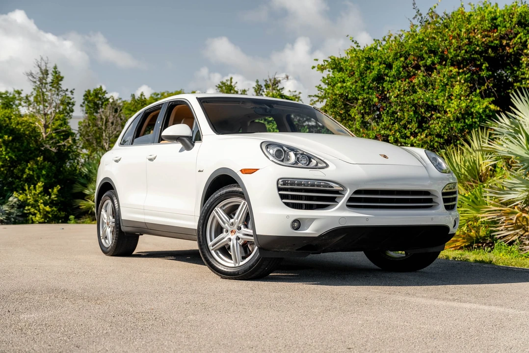 2014 Porsche 958 Cayenne Diesel - Image 4 of 31
