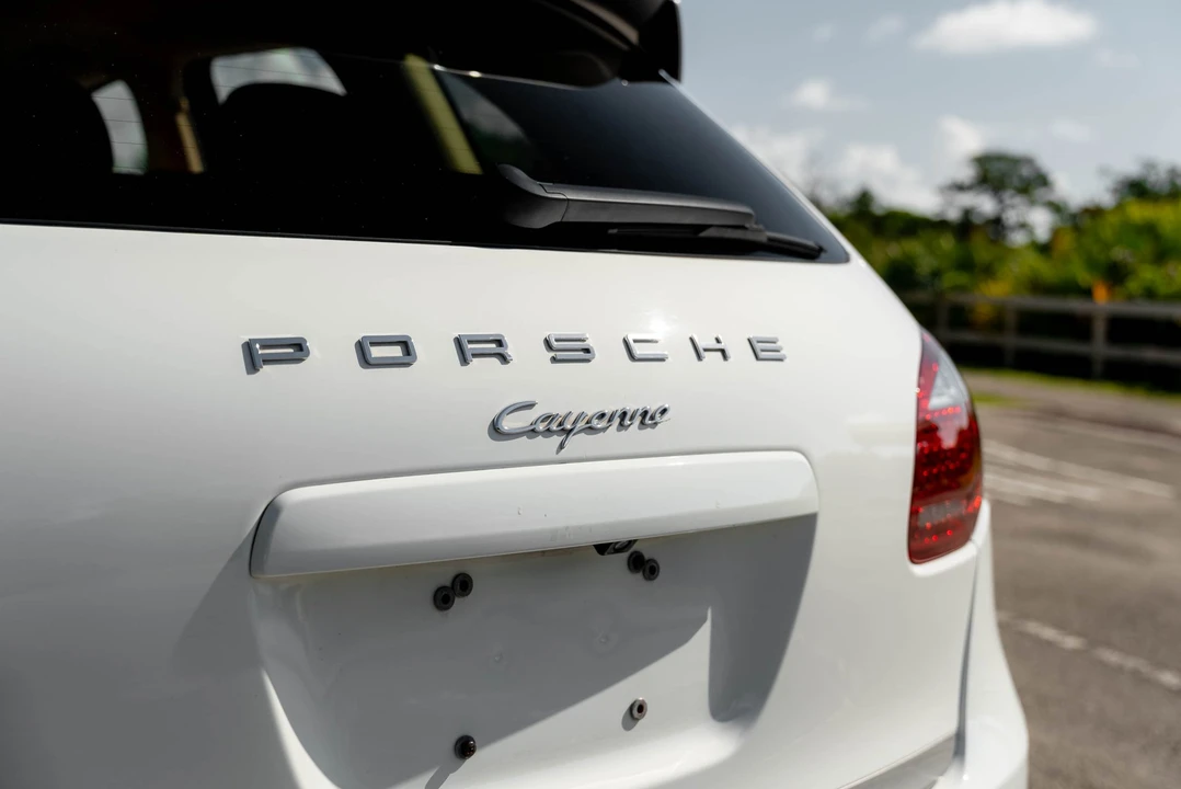 2014 Porsche 958 Cayenne Diesel - Image 24 of 31