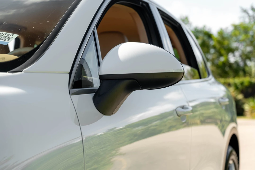 2014 Porsche 958 Cayenne Diesel - Image 26 of 31