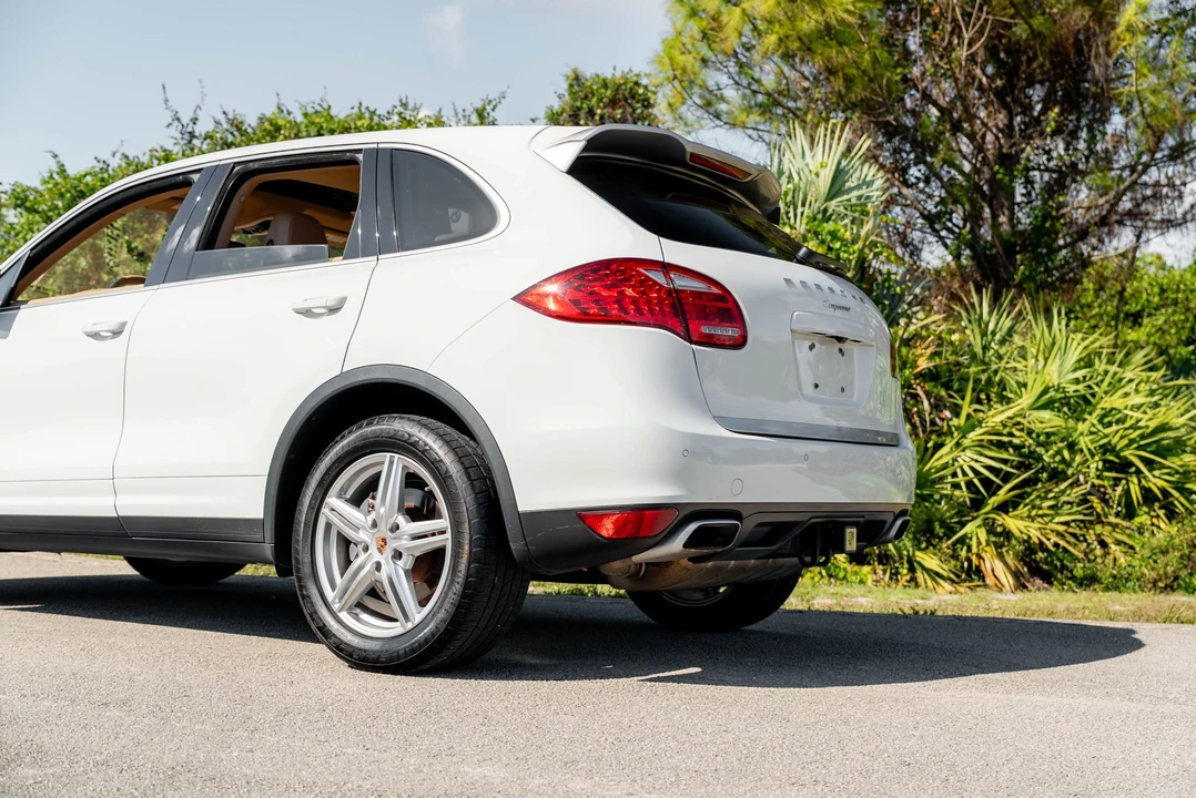 2014 Porsche 958 Cayenne Diesel - Image 21 of 31