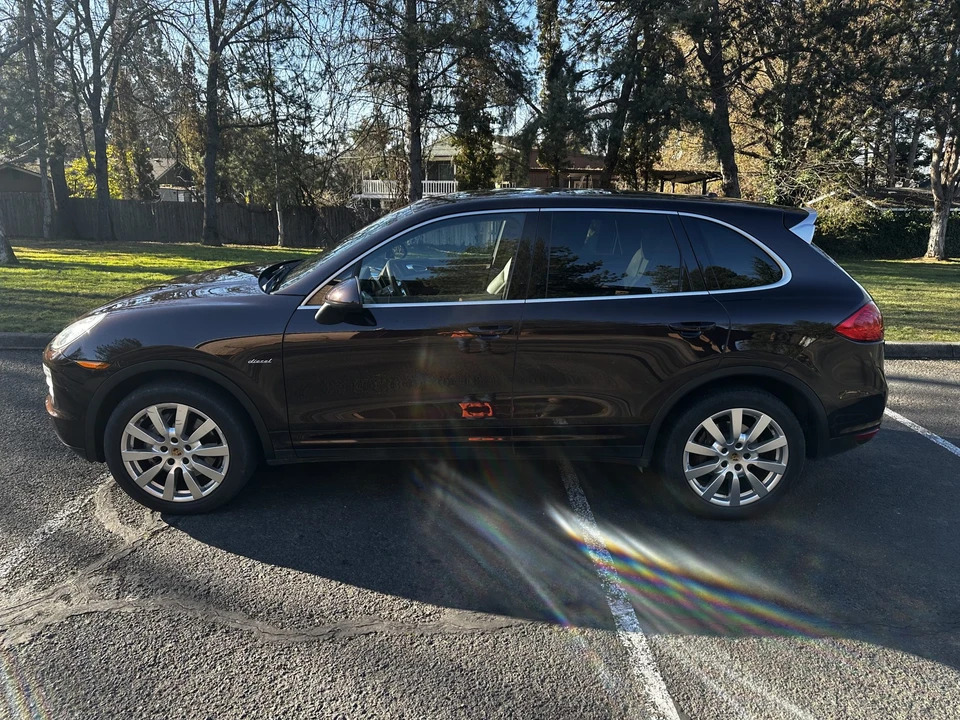 2014 Porsche 958 Cayenne Diesel - Image 14 of 31