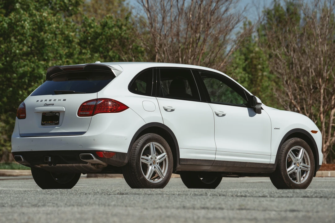 2014 Porsche 958 Cayenne Diesel - Image 18 of 31
