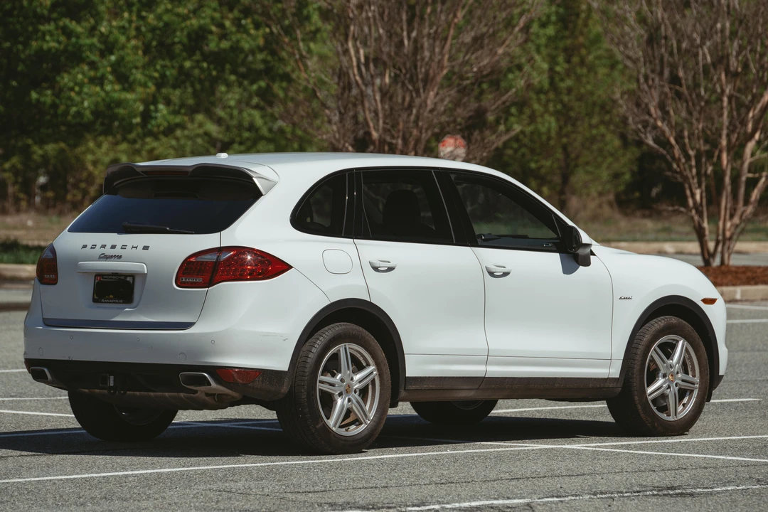 2014 Porsche 958 Cayenne Diesel - Image 17 of 31