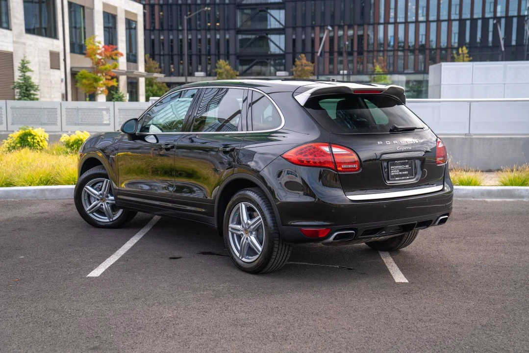 2014 Porsche 958 Cayenne Diesel - Image 3 of 5