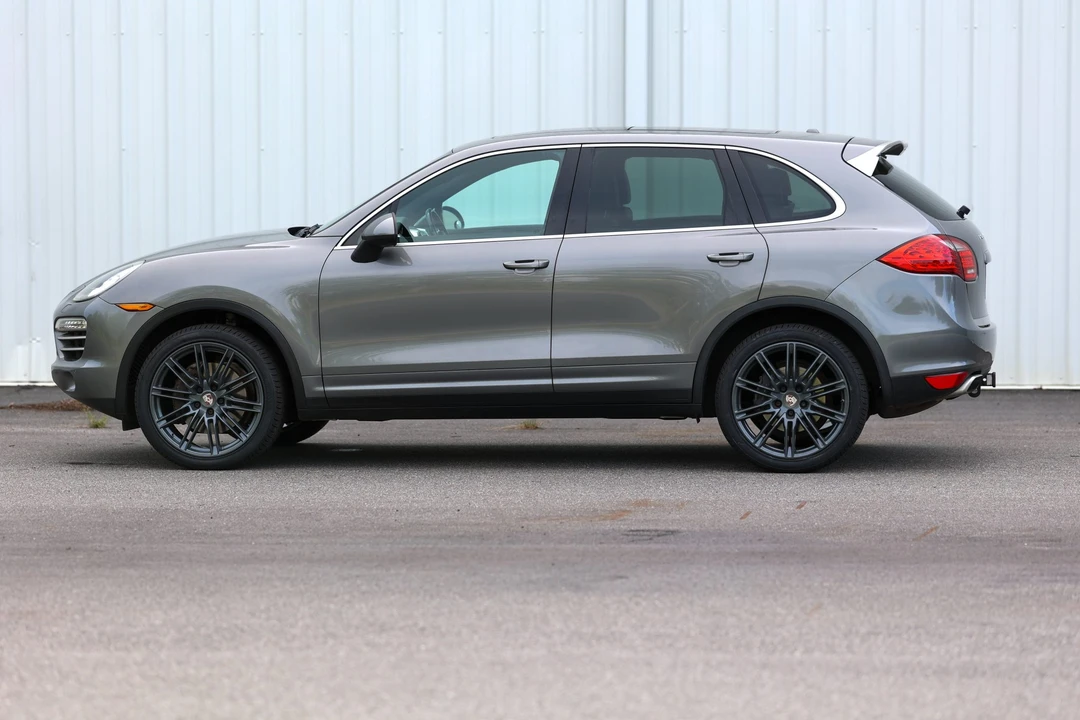 2014 Porsche 958 Cayenne Diesel - Image 25 of 31