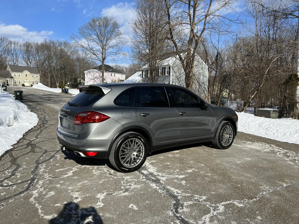 2014 Porsche 958 Cayenne Diesel - Image 18 of 31