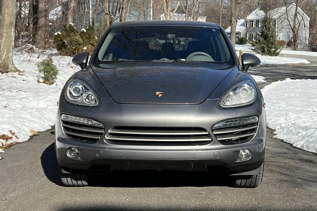 2014 Porsche 958 Cayenne Diesel - Image 2 of 31