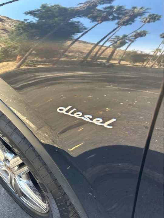 2014 Porsche 958 Cayenne Diesel - Image 15 of 16