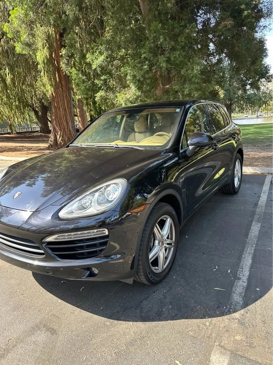 2014 Porsche 958 Cayenne Diesel - Image 2 of 16