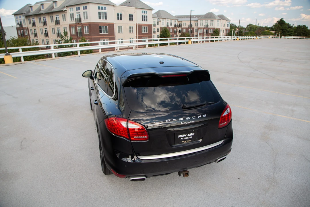 2014 Porsche 958 Cayenne Diesel - Image 25 of 31