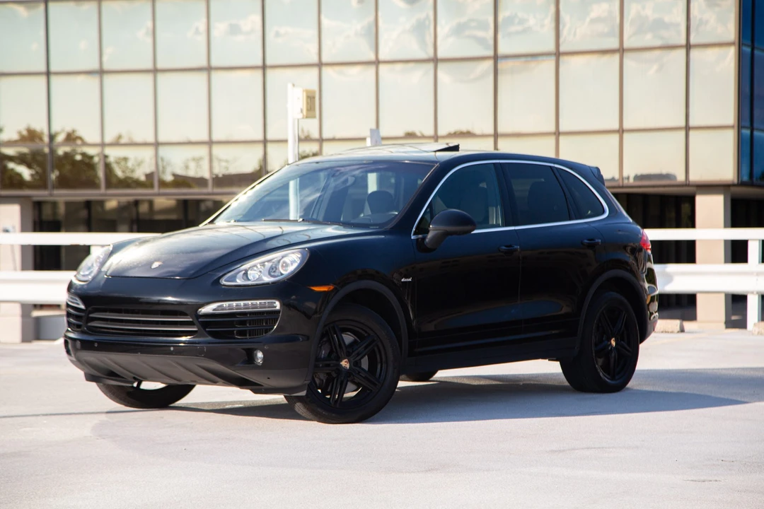 2014 Porsche 958 Cayenne Diesel - Image 11 of 31