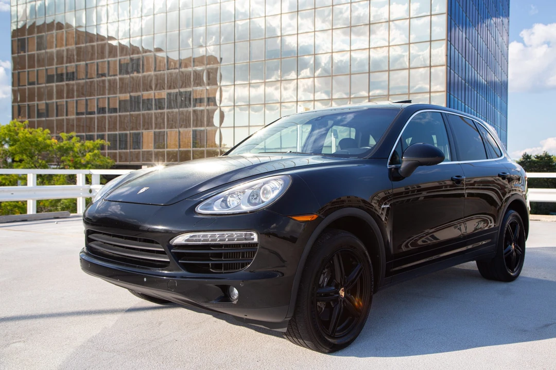 2014 Porsche 958 Cayenne Diesel - Image 3 of 31