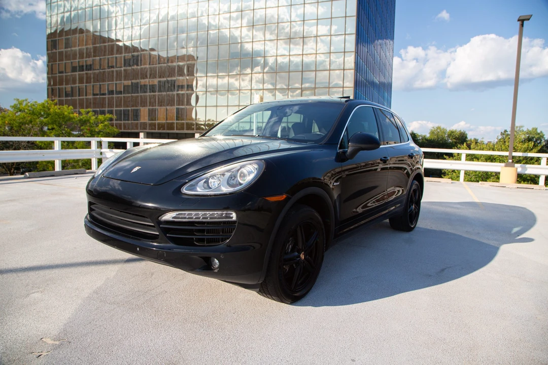 2014 Porsche 958 Cayenne Diesel - Image 8 of 31