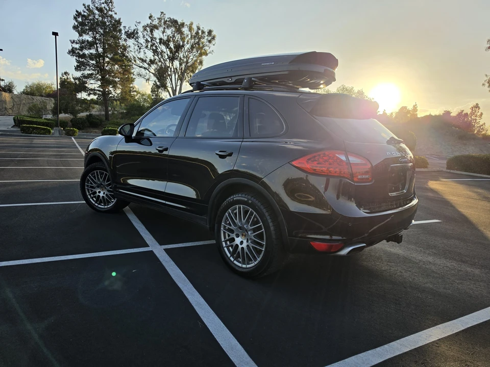 2014 Porsche 958 Cayenne Diesel - Image 9 of 31