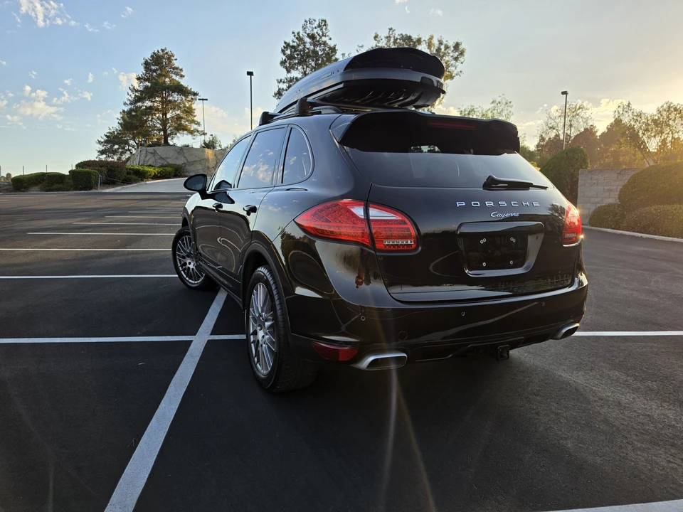 2014 Porsche 958 Cayenne Diesel - Image 10 of 31