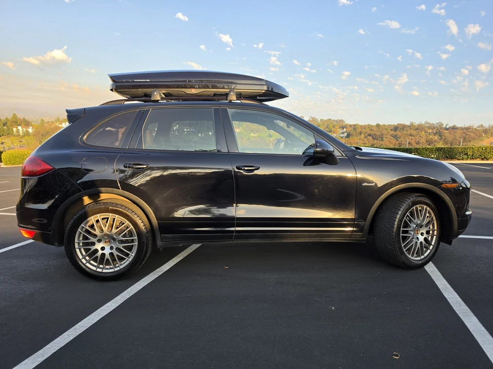2014 Porsche 958 Cayenne Diesel - Image 17 of 31