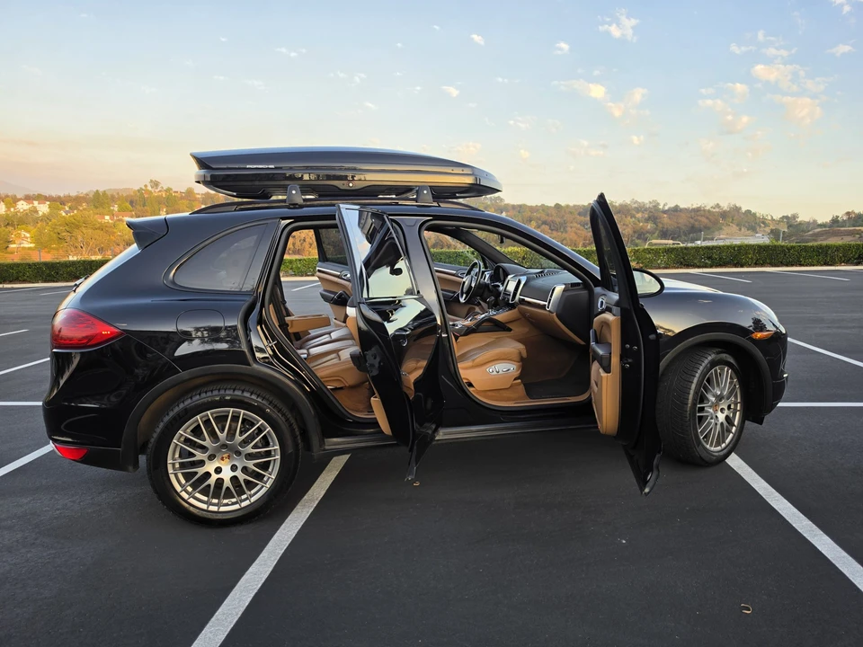 2014 Porsche 958 Cayenne Diesel - Image 18 of 31