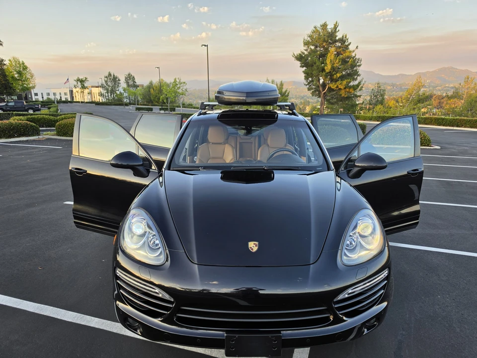 2014 Porsche 958 Cayenne Diesel - Image 25 of 31
