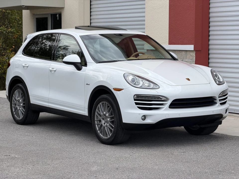 2014 Porsche 958 Cayenne Diesel - Image 8 of 31