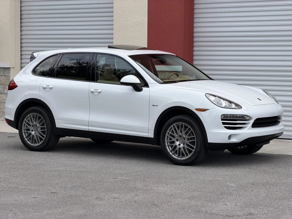2014 Porsche 958 Cayenne Diesel - Image 9 of 31