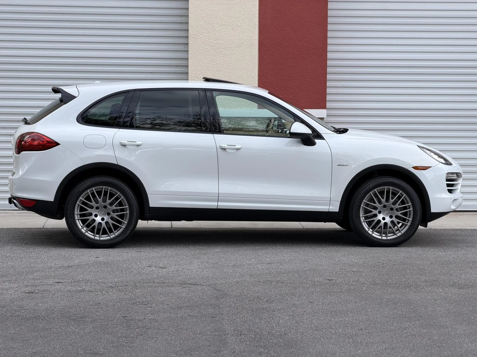 2014 Porsche 958 Cayenne Diesel - Image 11 of 31