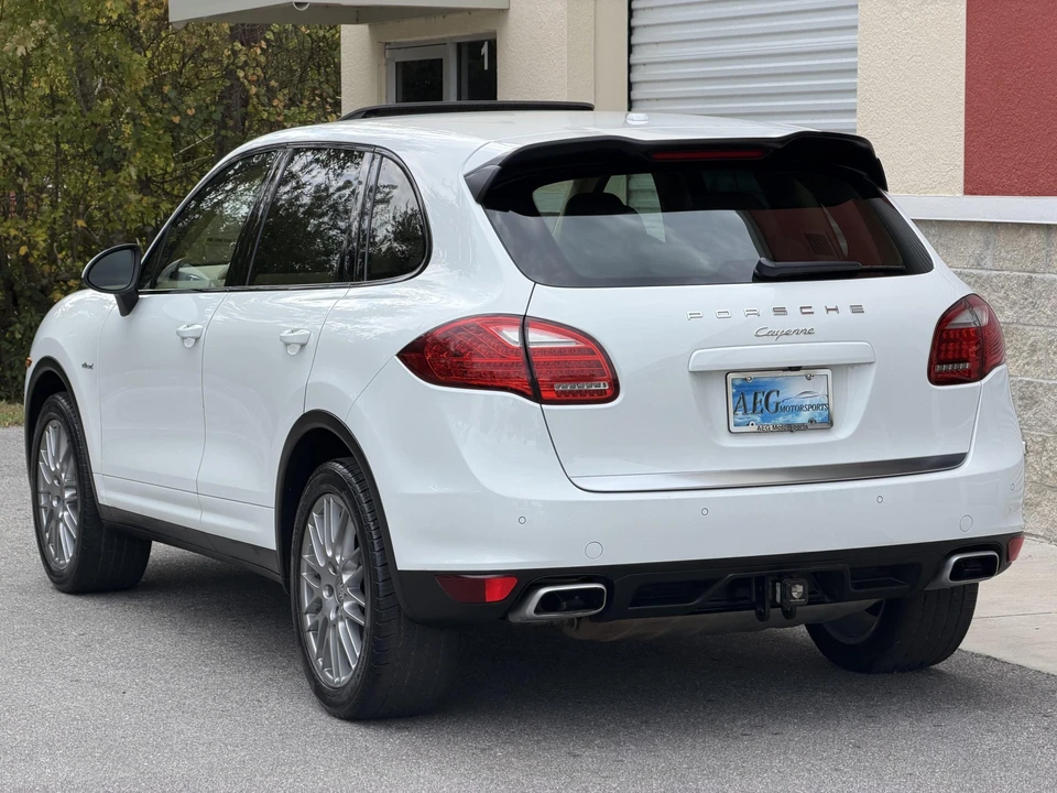 2014 Porsche 958 Cayenne Diesel - Image 19 of 31