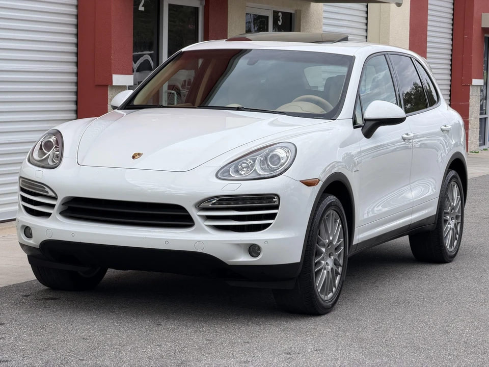 2014 Porsche 958 Cayenne Diesel - Image 4 of 31