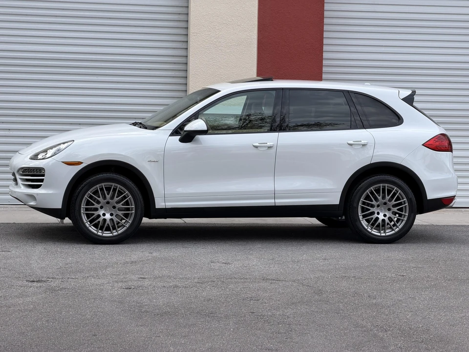 2014 Porsche 958 Cayenne Diesel - Image 24 of 31