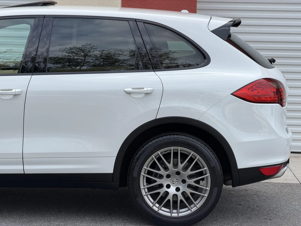 2014 Porsche 958 Cayenne Diesel - Image 31 of 31