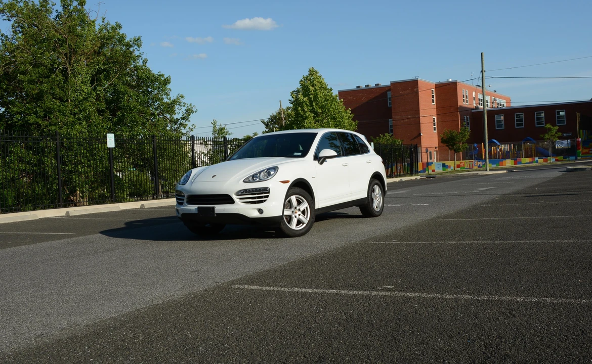 2014 Porsche 958 Cayenne Diesel - Image 6 of 31