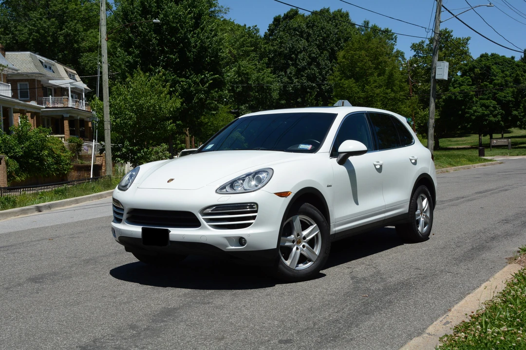 2014 Porsche 958 Cayenne Diesel - Image 9 of 31