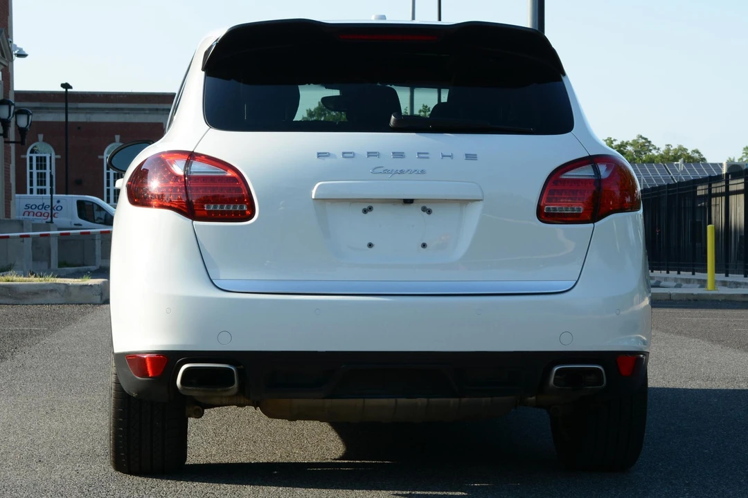 2014 Porsche 958 Cayenne Diesel - Image 5 of 31
