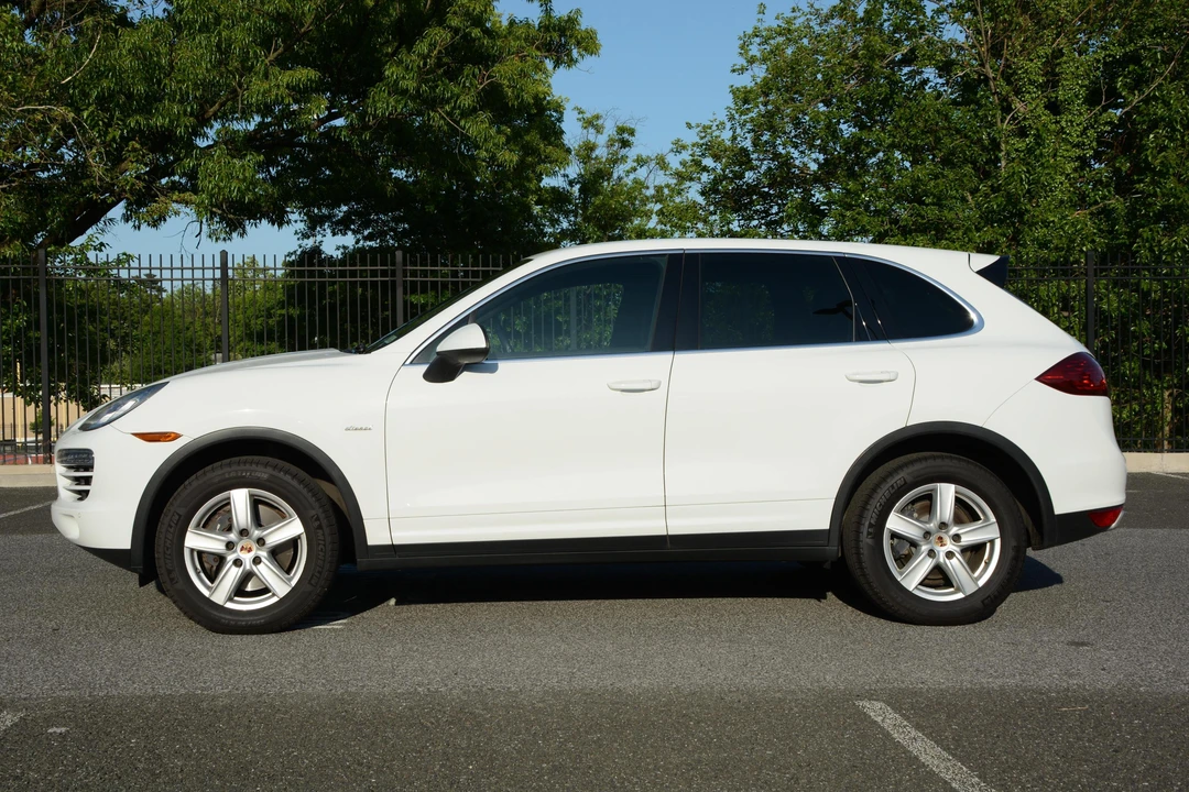 2014 Porsche 958 Cayenne Diesel - Image 3 of 31