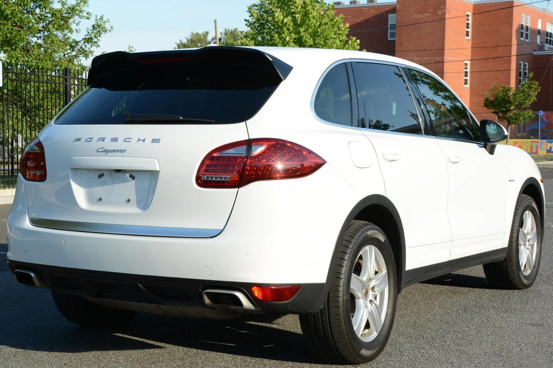 2014 Porsche 958 Cayenne Diesel - Image 4 of 31