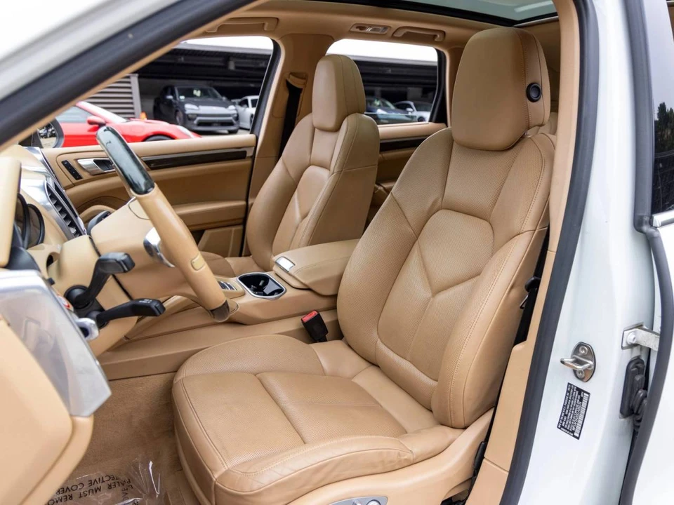 2014 Porsche 958 Cayenne Diesel - Image 5 of 5