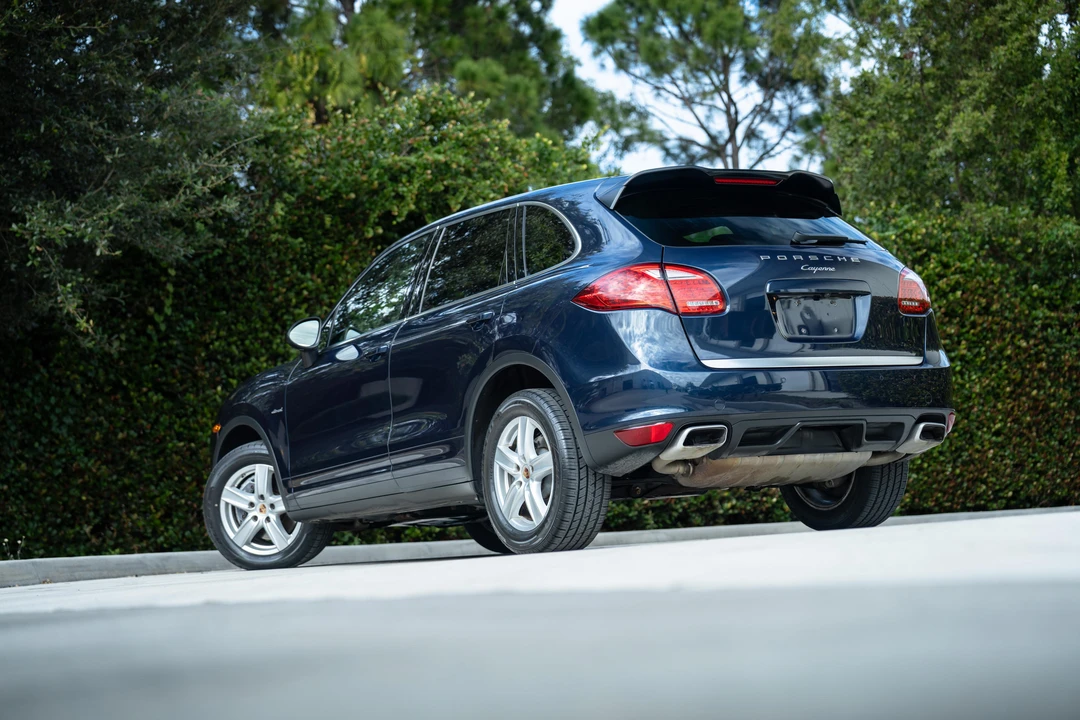 2014 Porsche 958 Cayenne Diesel - Image 13 of 31