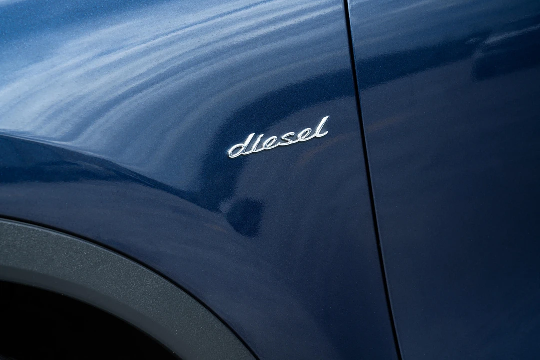 2014 Porsche 958 Cayenne Diesel - Image 30 of 31