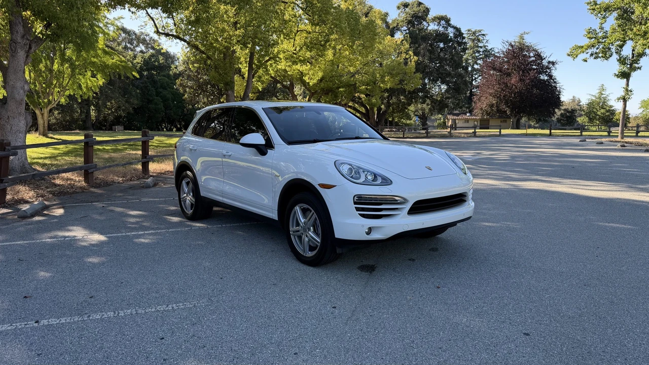 2014 Porsche 958 Cayenne Diesel - Image 12 of 31