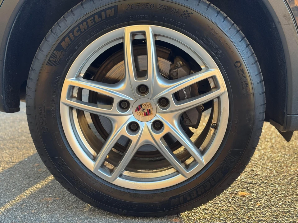 2014 Porsche 958 Cayenne Diesel - Image 24 of 31