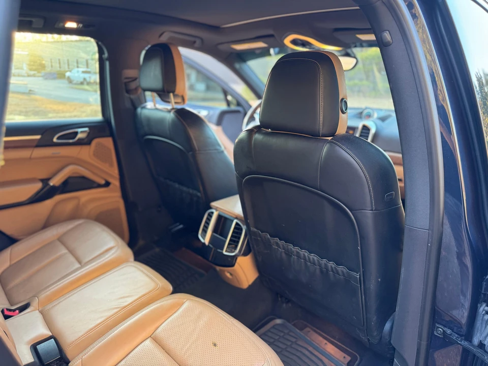 2014 Porsche 958 Cayenne Diesel - Image 30 of 31