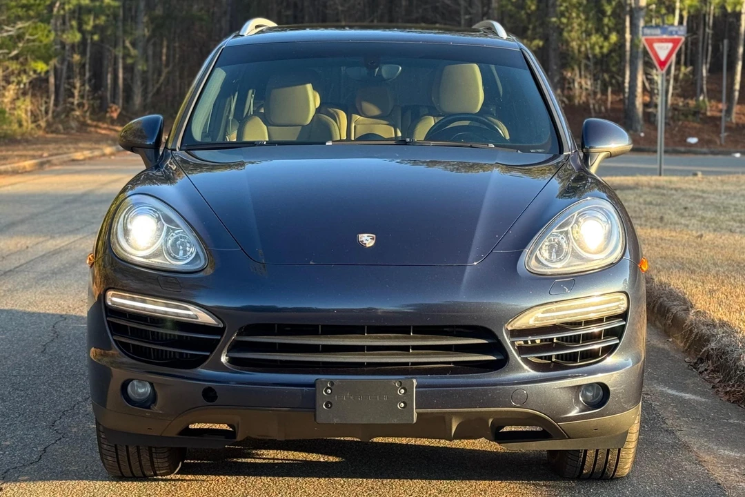 2014 Porsche 958 Cayenne Diesel - Image 2 of 31