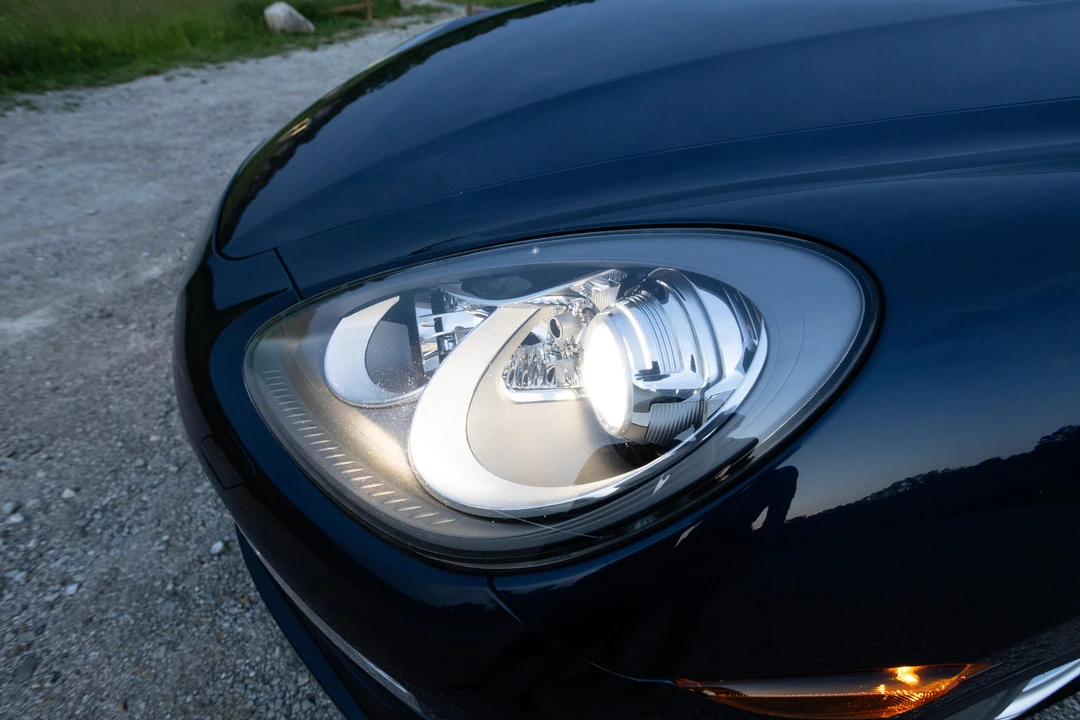 2014 Porsche 958 Cayenne Diesel - Image 25 of 31