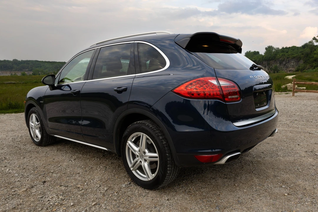 2014 Porsche 958 Cayenne Diesel - Image 16 of 31
