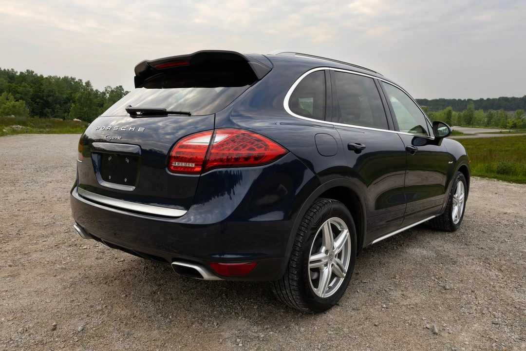 2014 Porsche 958 Cayenne Diesel - Image 17 of 31
