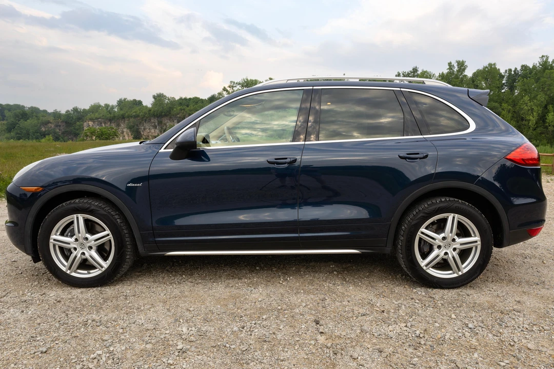 2014 Porsche 958 Cayenne Diesel - Image 15 of 31