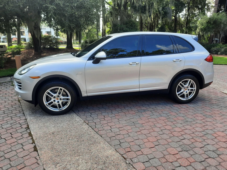2014 Porsche 958 Cayenne Diesel - Image 12 of 31