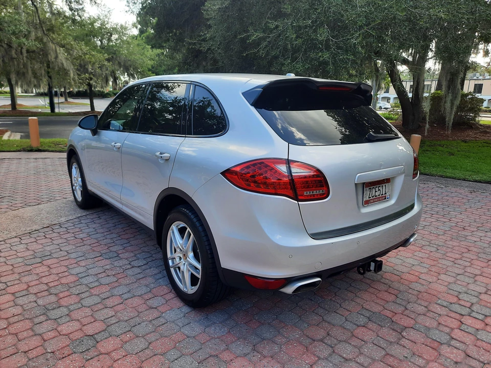 2014 Porsche 958 Cayenne Diesel - Image 16 of 31