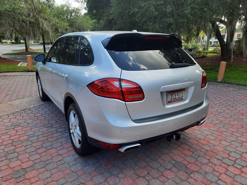 2014 Porsche 958 Cayenne Diesel - Image 17 of 31