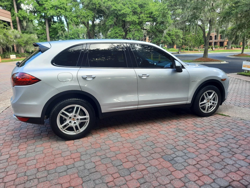 2014 Porsche 958 Cayenne Diesel - Image 24 of 31