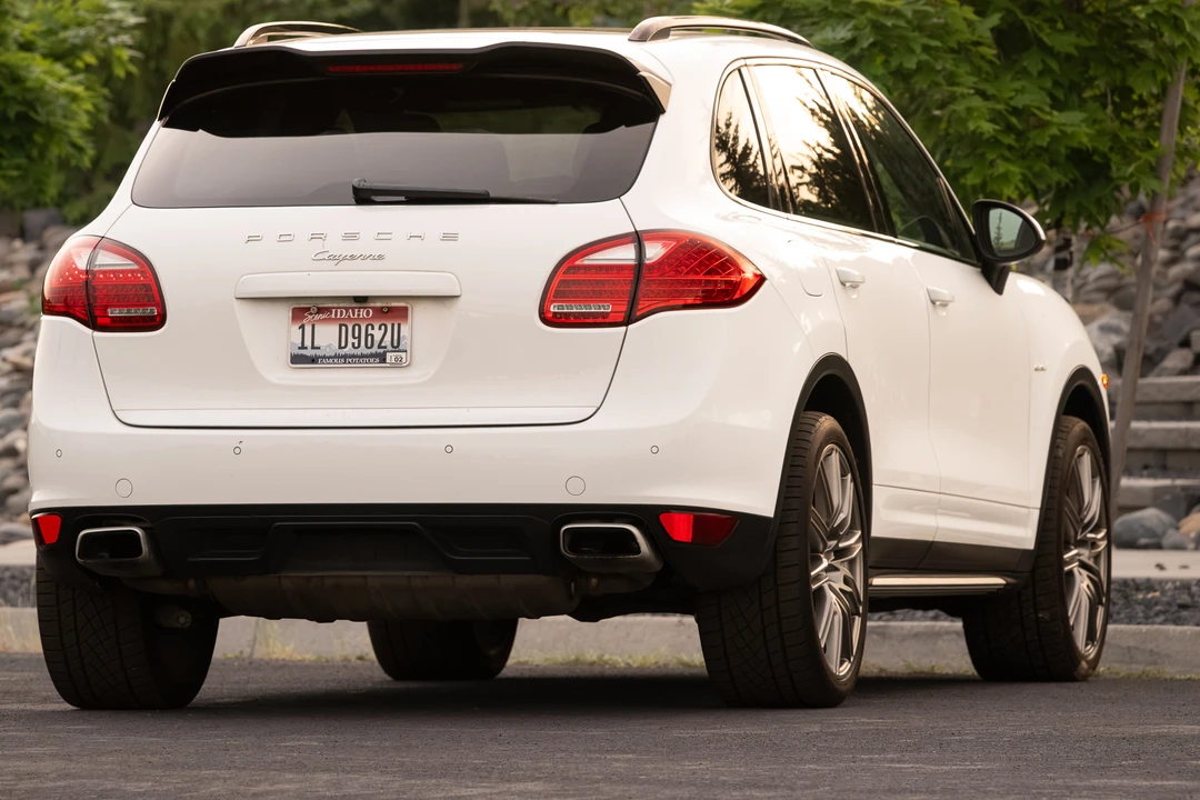 2014 Porsche 958 Cayenne Diesel - Image 11 of 31